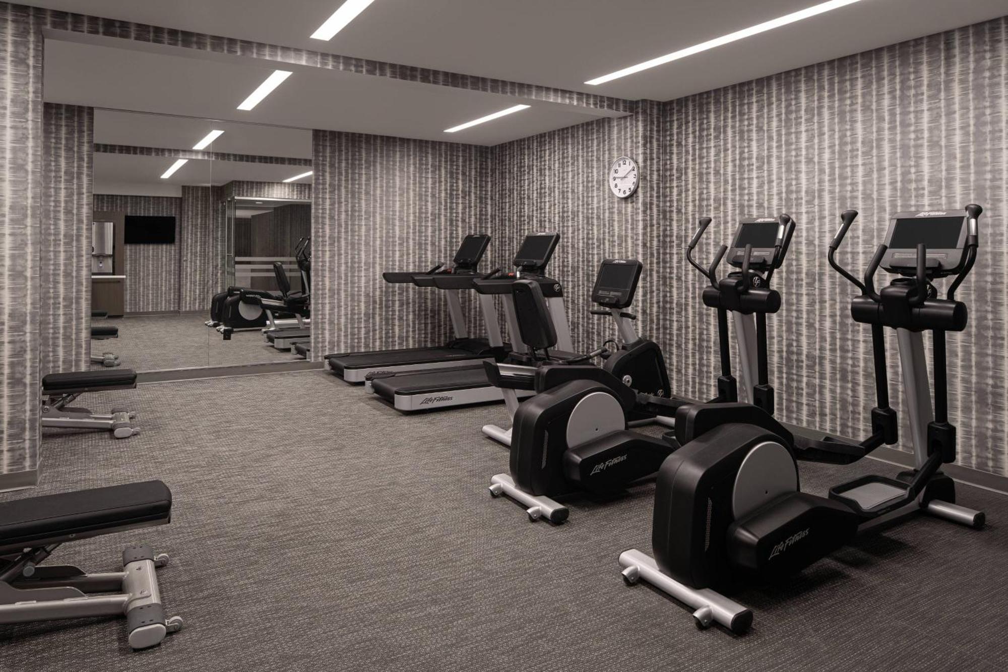Ac Hotel By Marriott Little Rock Downtown Экстерьер фото
