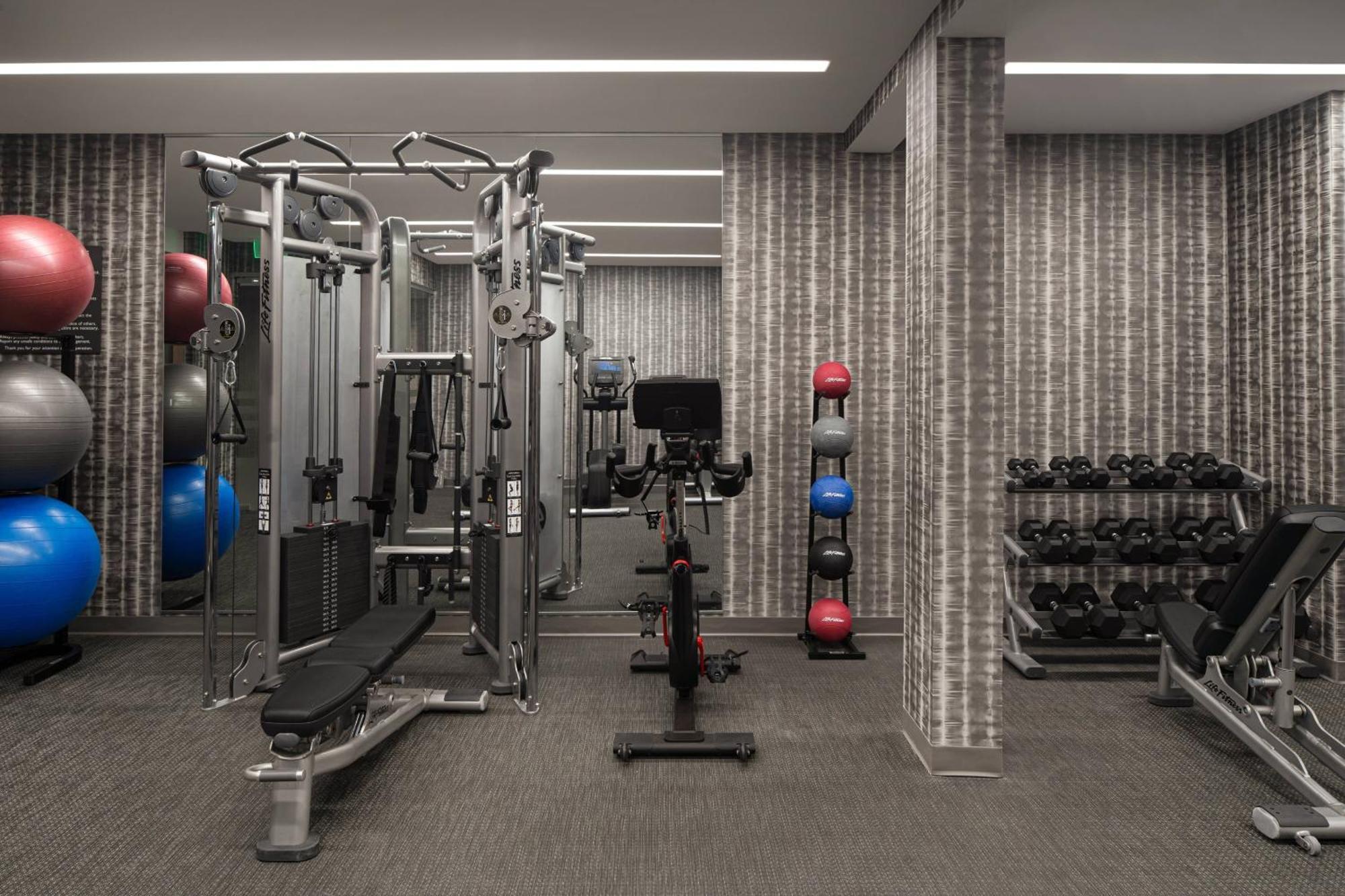 Ac Hotel By Marriott Little Rock Downtown Экстерьер фото